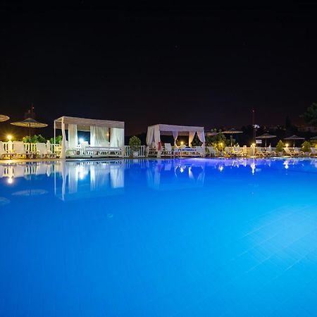 Olbios Marina Resort Hotel Kumkuyu Bagian luar foto