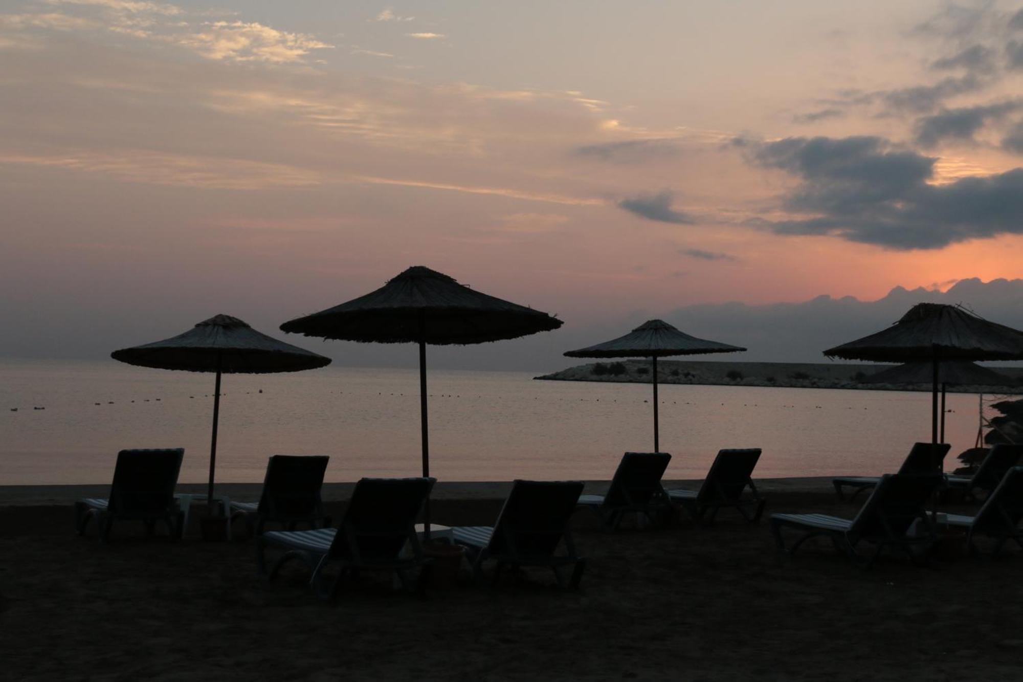 Olbios Marina Resort Hotel Kumkuyu Bagian luar foto
