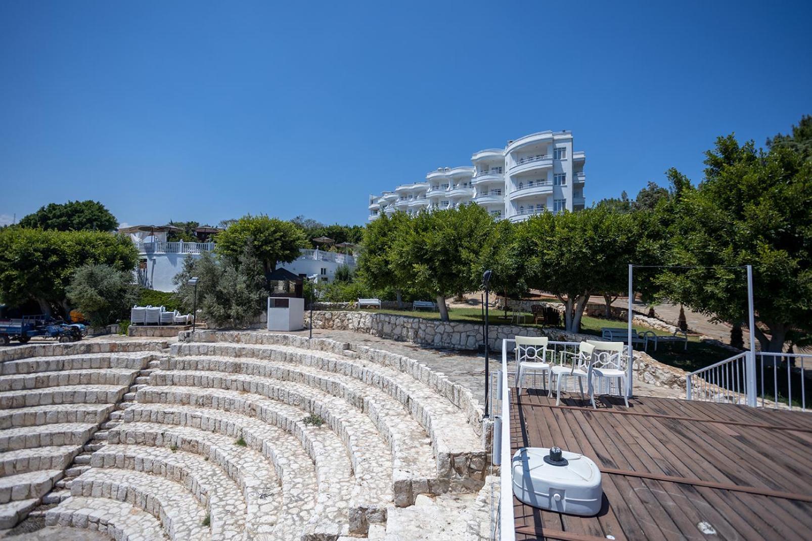 Olbios Marina Resort Hotel Kumkuyu Bagian luar foto